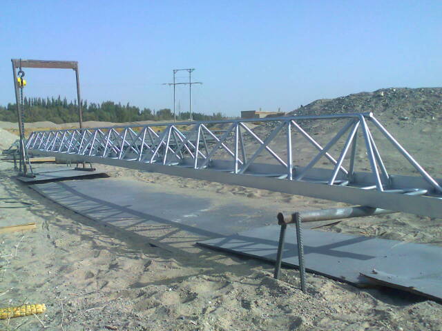 老边专业承揽大中小型喷涂翻新施工业务！